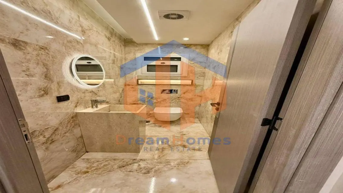 Luxury Apartment for Sale in Madinaty with Spacious Design