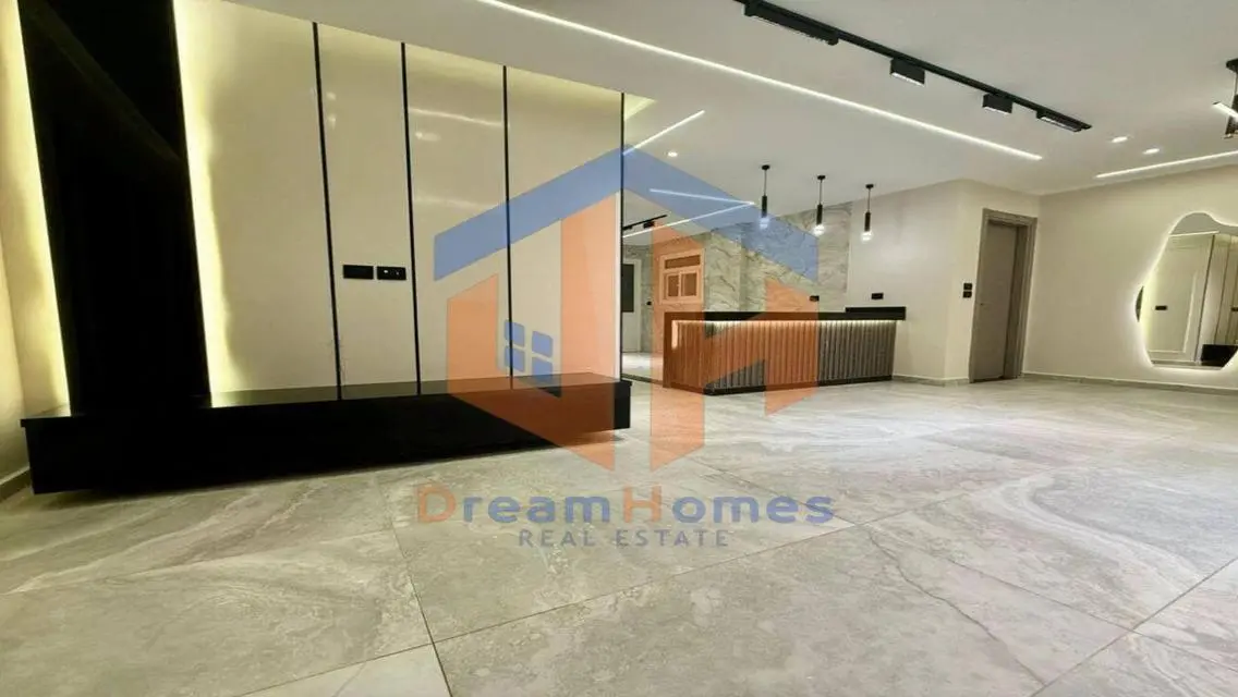 Luxury Apartment for Sale in Madinaty with Spacious Design