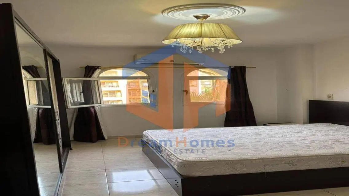Luxury Villa for Sale in Madinaty 135-B1