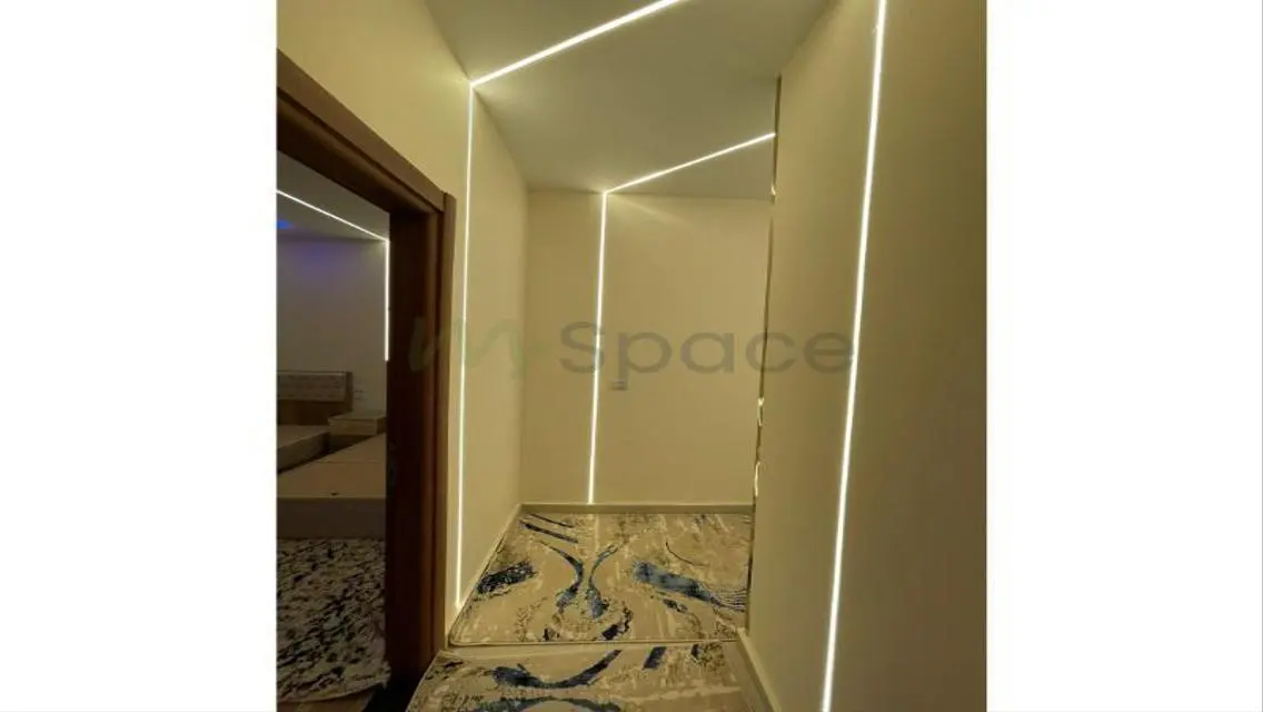 شقة فاخرة بمساحة 255 متر مربع