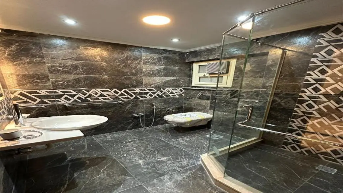Luxury Apartment for Sale with Ample Space in City Center