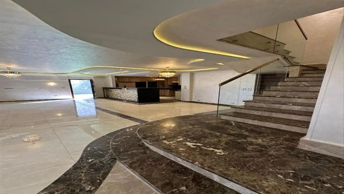 Luxury Apartment for Sale with Ample Space in City Center