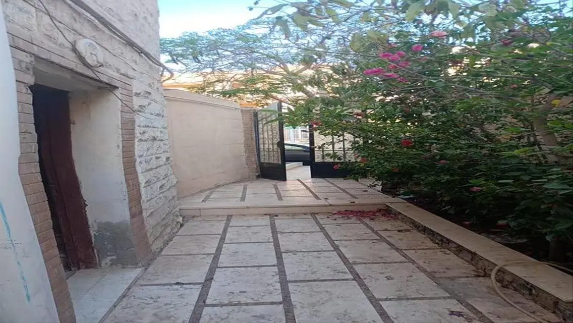 فيلا فاخرة للبيع في القاهرة الجديدة