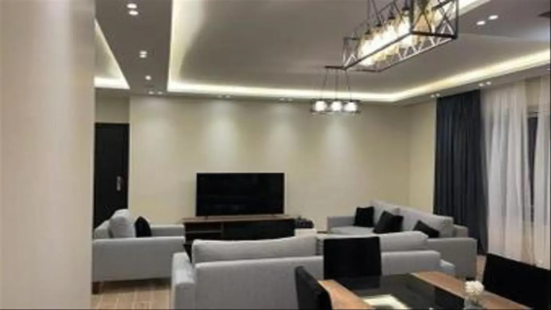 Luxury Apartment in AUC near Midtown Point