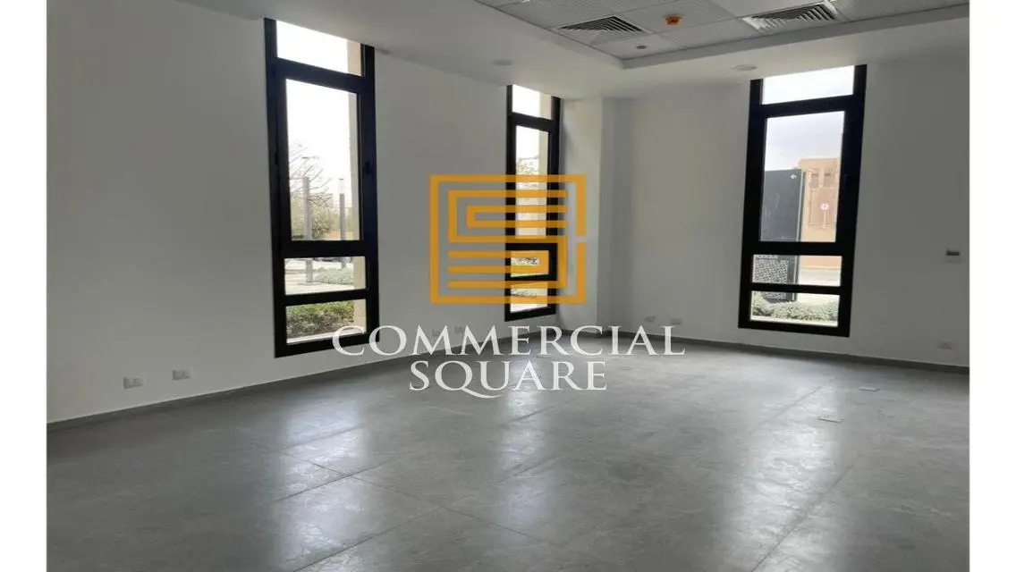 Luxury Office Space of 72 Square Meters at an Affordable Price