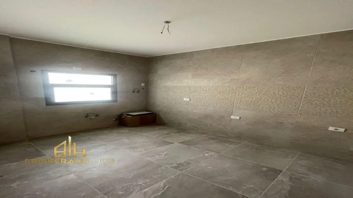 Luxury Apartment with Premier Amenities