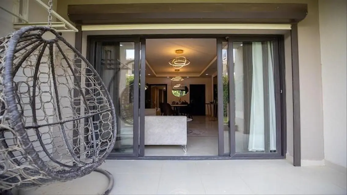 Luxury Apartment for Sale in Village West - 3 Bedrooms