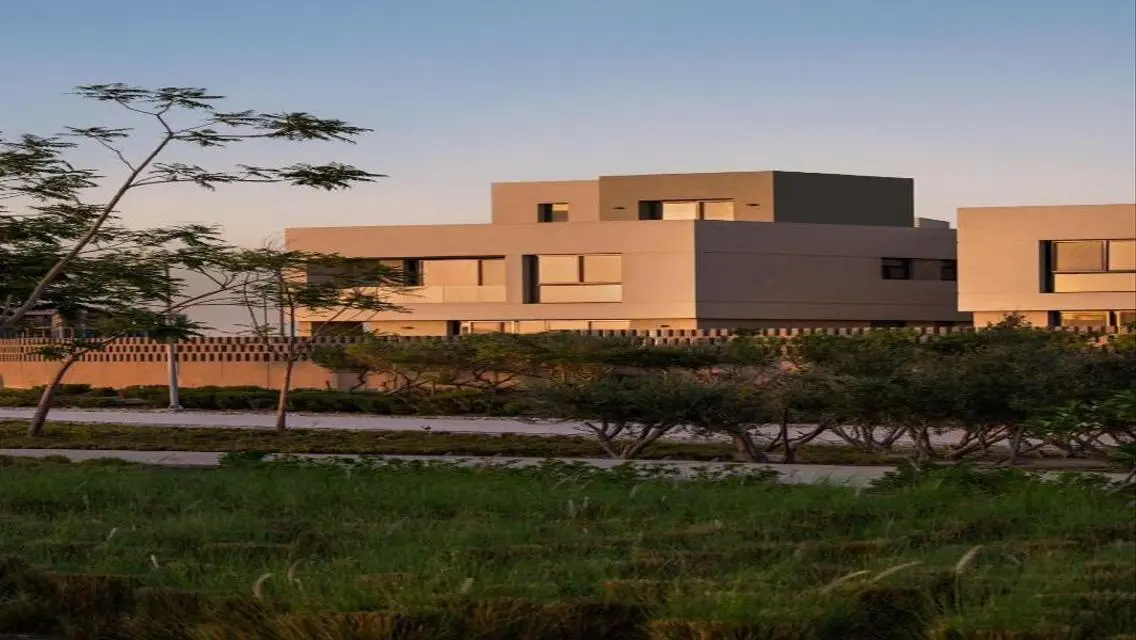 Luxury Villa for Rent in Al-Burooj