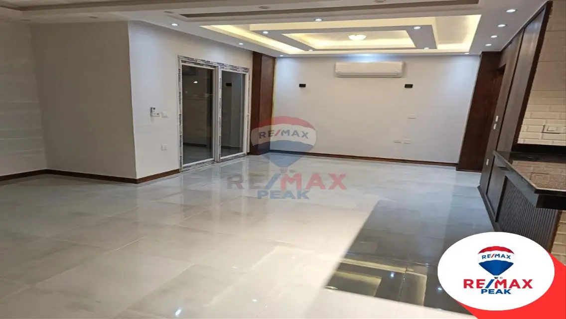 Stunning Apartment with Ample Space at an Attractive Price