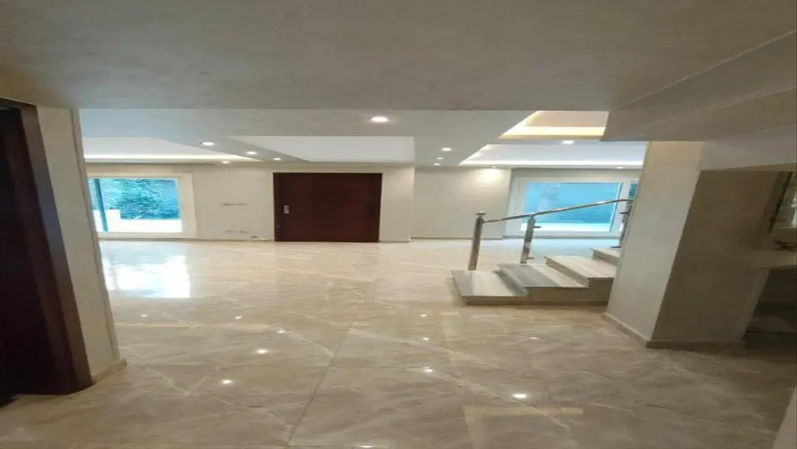 Luxury Villa with Private Garden and Pool in Amorada - New Cairo