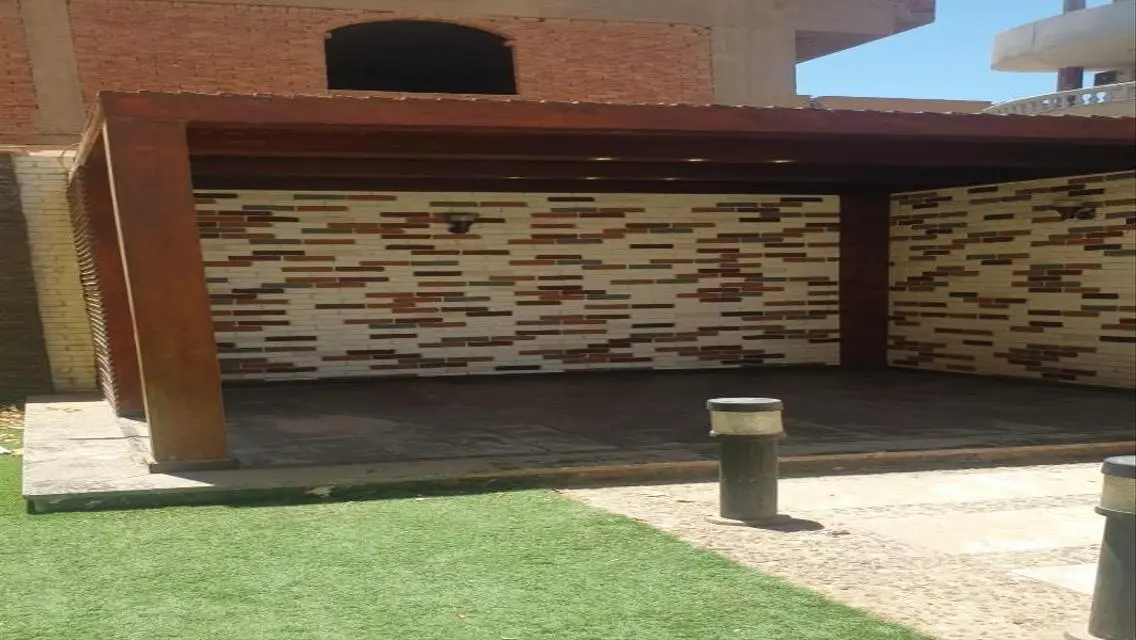 Luxury Villa for Sale with Modern Design