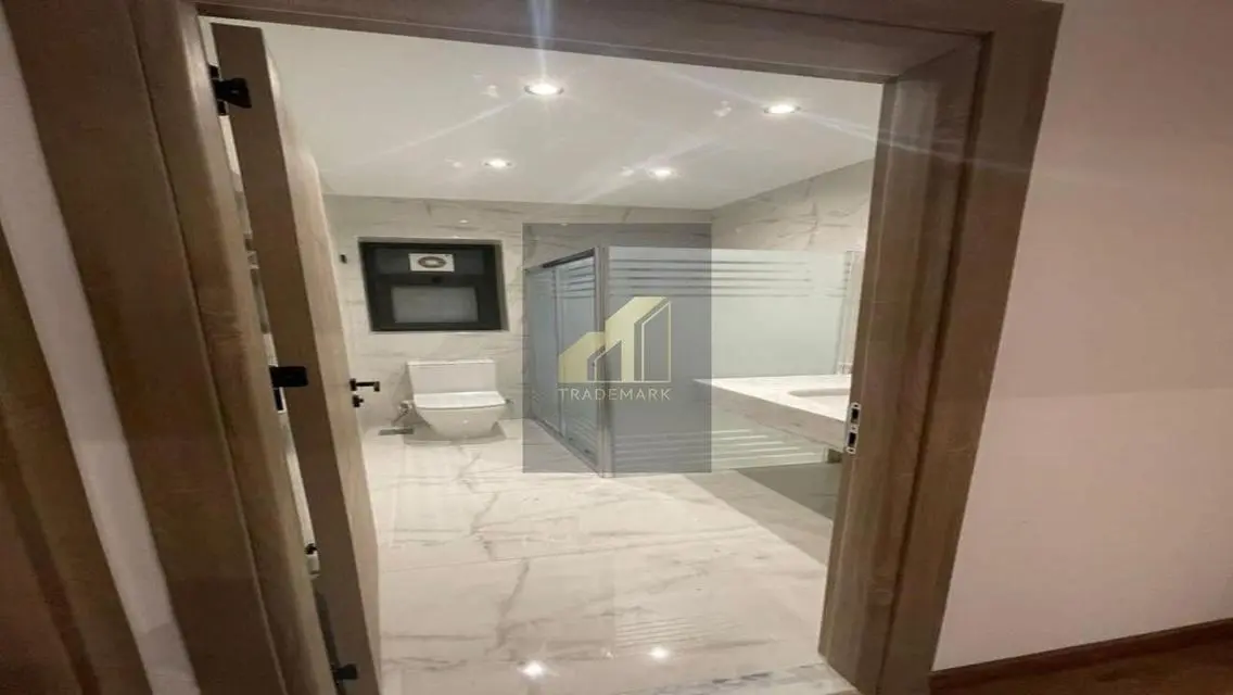 Luxury Apartment for Rent - 144 Square Meters in the Heart of the City