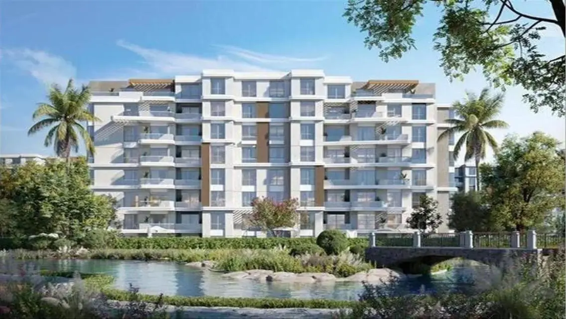 Luxury Apartment with Balcony and Excellent Amenities