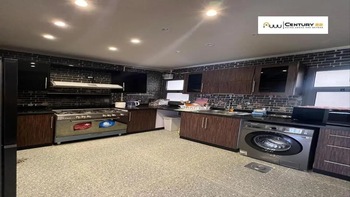 Luxury Apartment for Rent in Prime Location