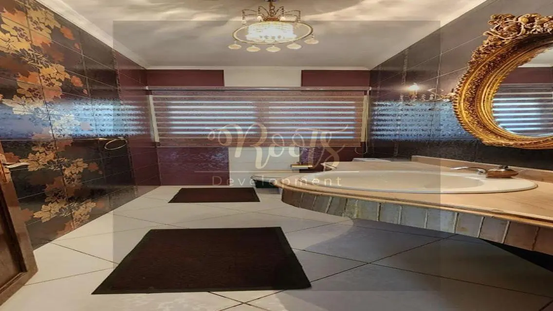 شقة فاخرة بمساحة 2000 متر