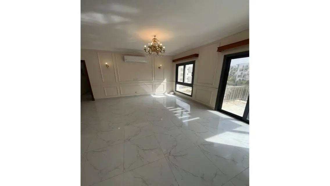Luxury Apartment with Comprehensive Amenities for Rent