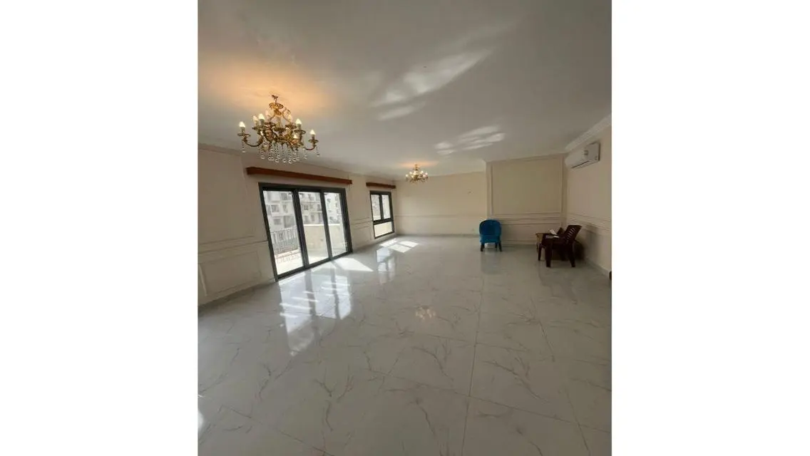 Luxury Apartment with Comprehensive Amenities for Rent
