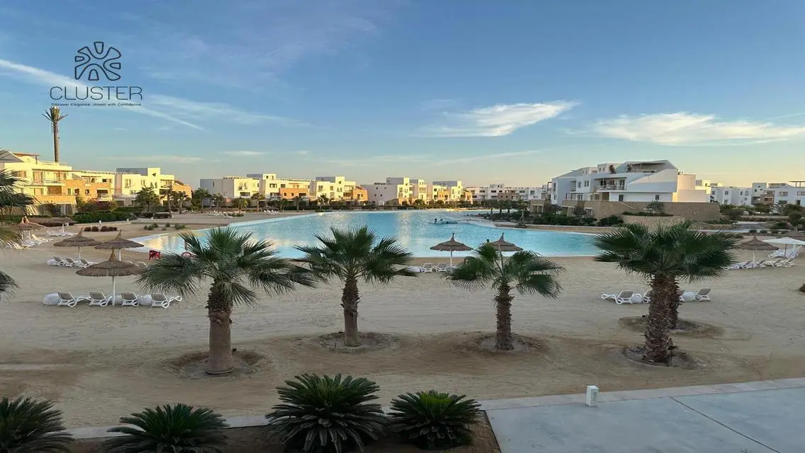 عقار فاخر للبيع بمساحة 203 م²