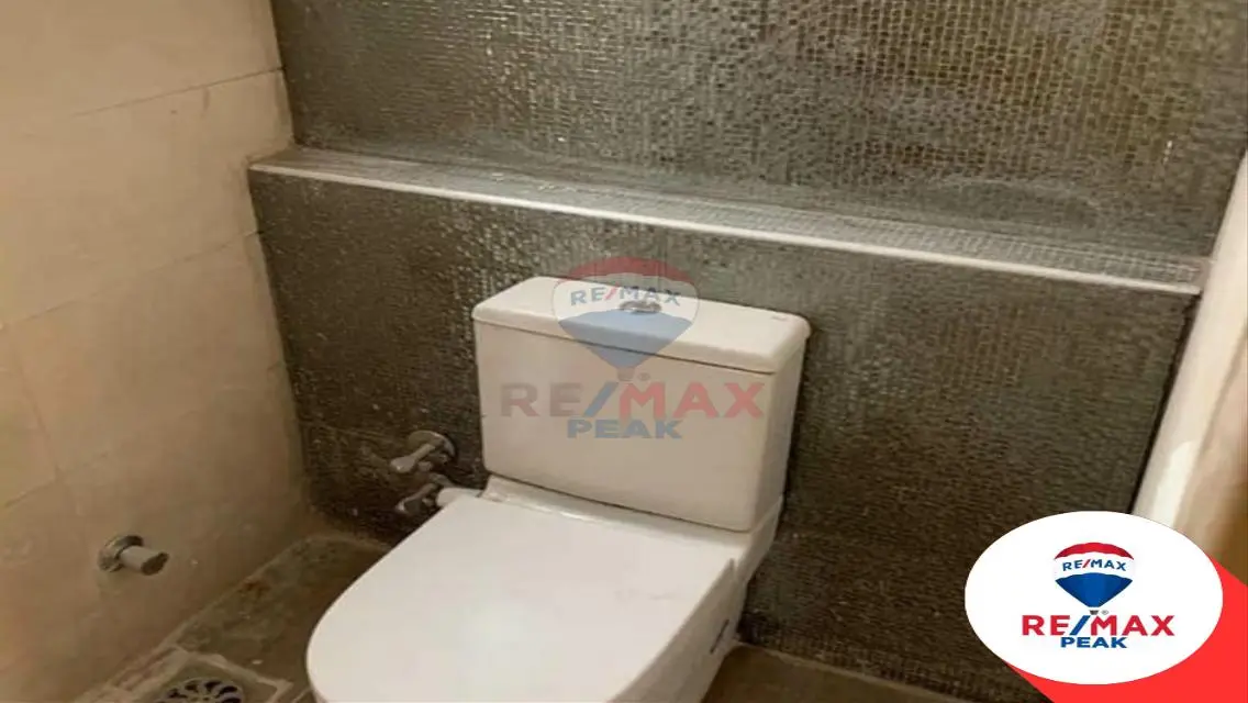 Luxury Apartment for Rent with Balcony and Security Guard
