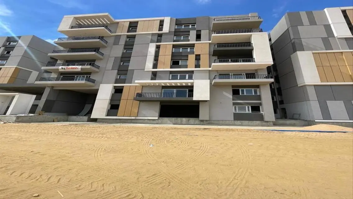 شقة فاخرة للبيع بتصميم حديث