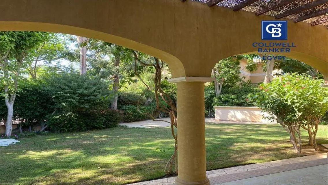 Luxury Villa for Sale with Private Garden and Pool