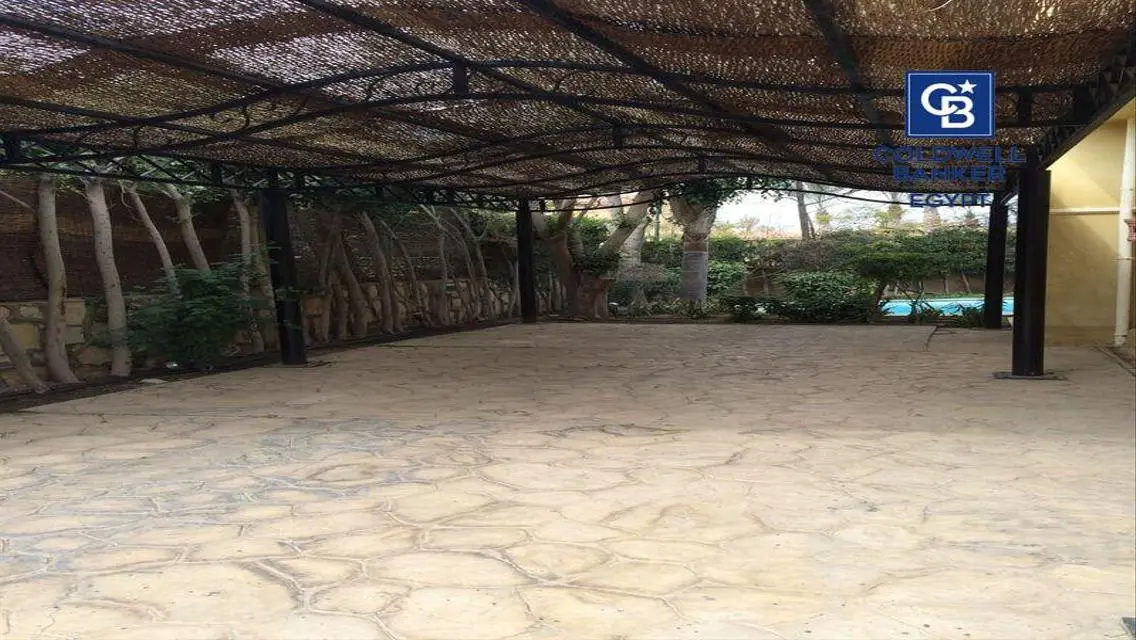 Luxury Villa for Sale with Private Garden and Pool