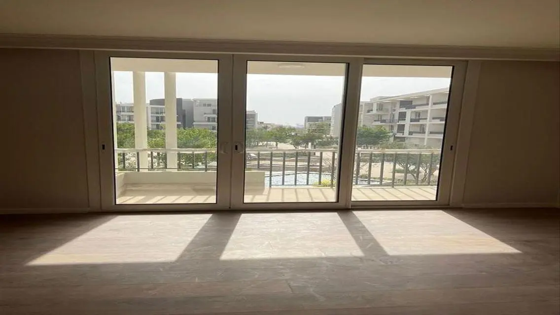 Luxury Apartment with 220 sqm in Heart of the City