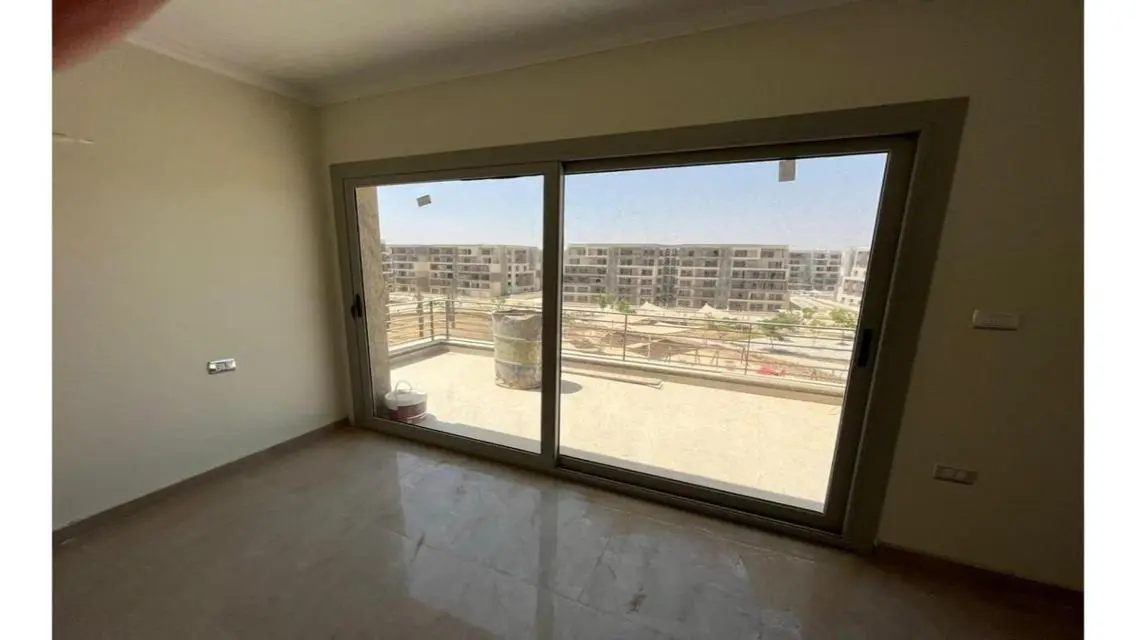 Luxury Apartment for Sale with Spacious Layout in Prime Location