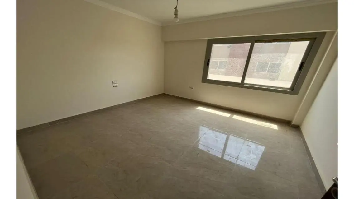 Luxury Apartment for Sale with Spacious Layout in Prime Location