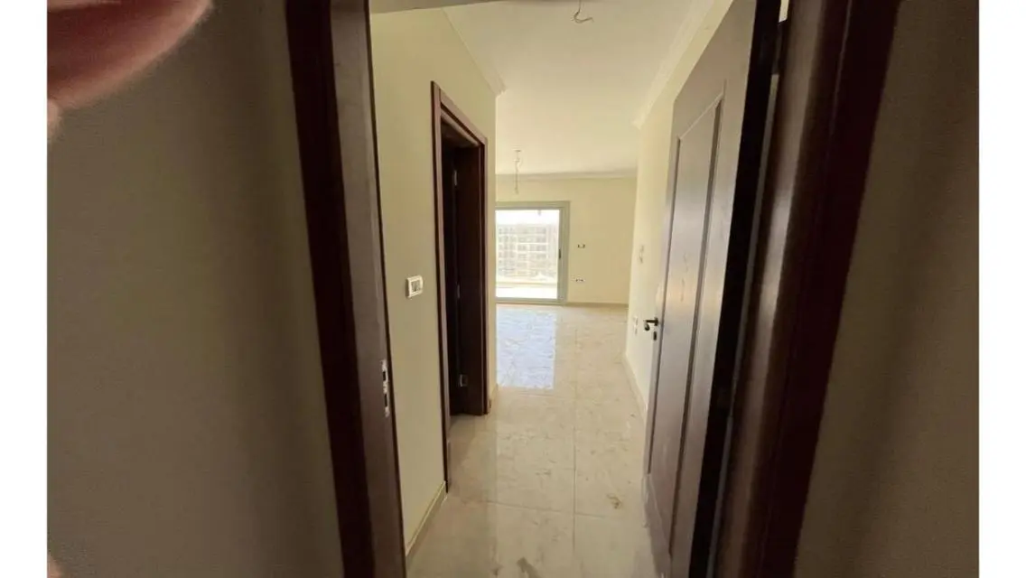 Luxury Apartment for Sale with Spacious Layout in Prime Location