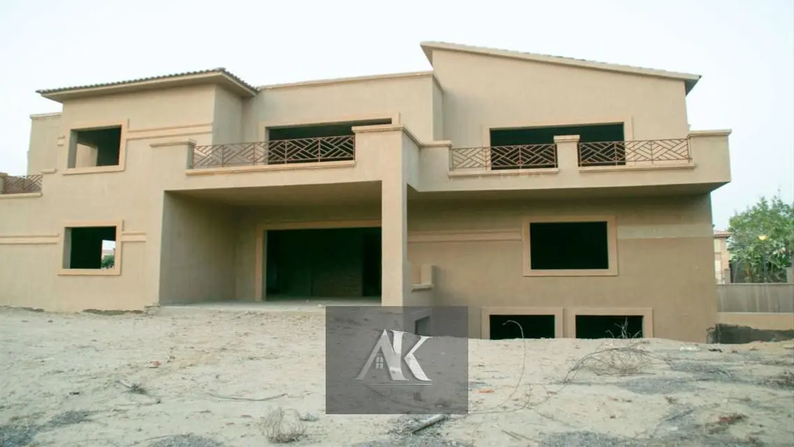 Luxury Villa with Private Pool and Garden for Sale
