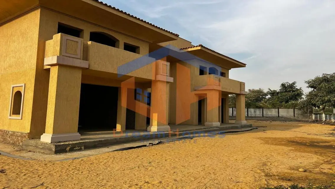Luxury Home for Sale with Modern Design in a Prime Location