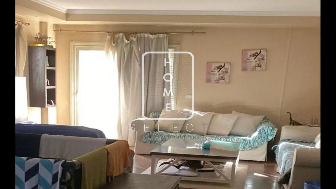 فيلا فاخرة 340 متر في قلب المدينة