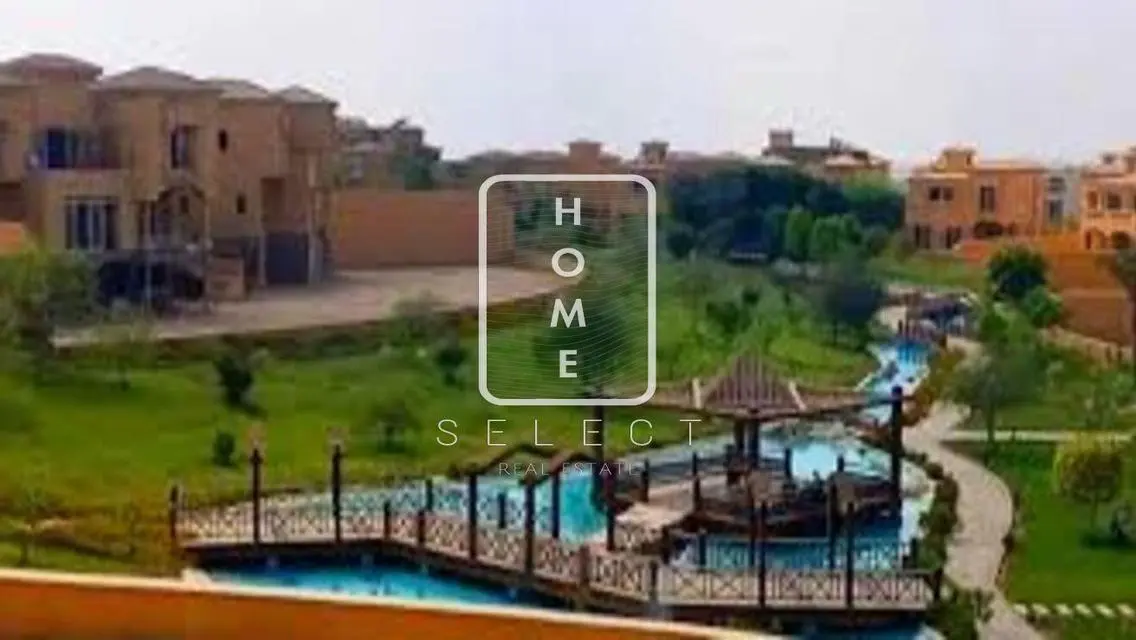 Luxury 5-Bedroom Villa with Garden and Pool in Prime Location
