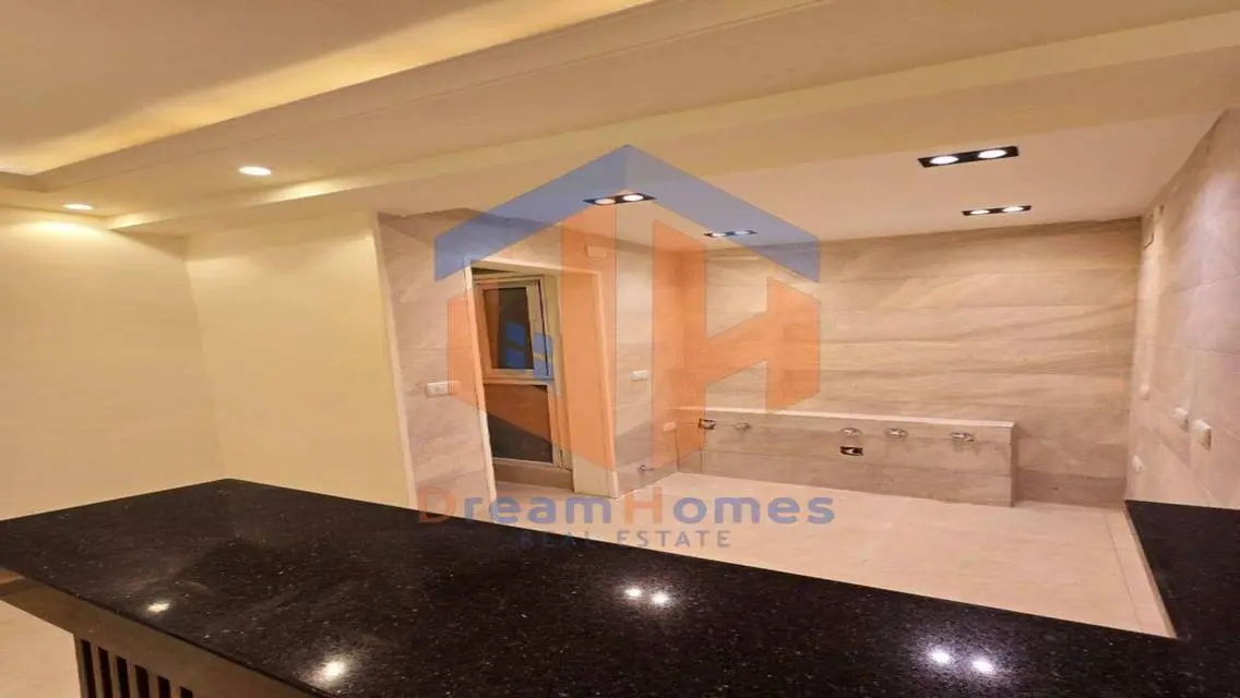 Luxury Villa for Rent with Modern Design in the Heart of the City