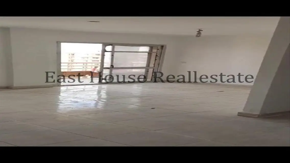 Premium Apartment in B6 with Stunning View