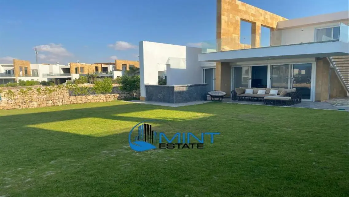 Luxury Apartment for Sale in Seashell - 729 Sq. M.