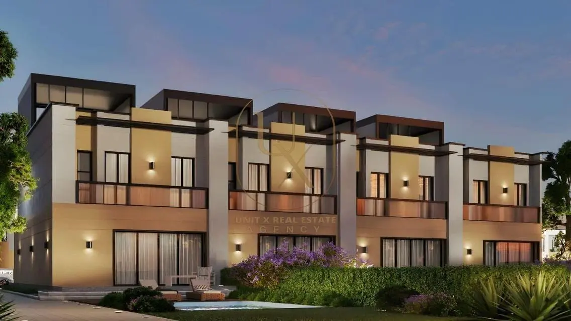 Luxurious Villa with 10 Bedrooms, Private Pool and Garden