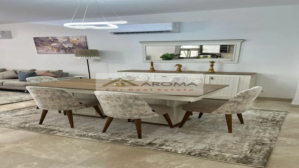 Luxury Apartment with Stunning Views for Sale
