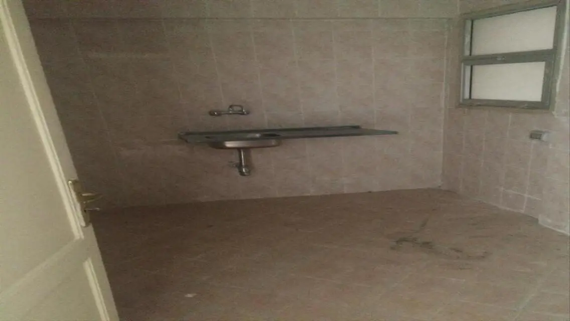 شقة فاخرة للإيجار مع إطلالة رائعة