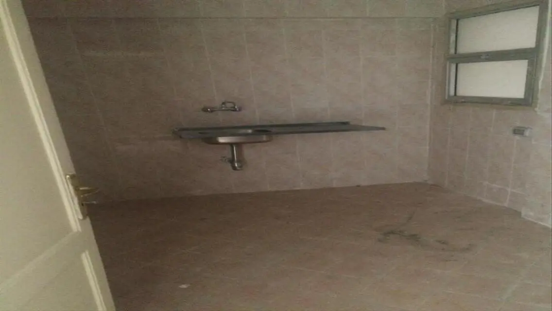 شقة فاخرة للإيجار مع إطلالة رائعة