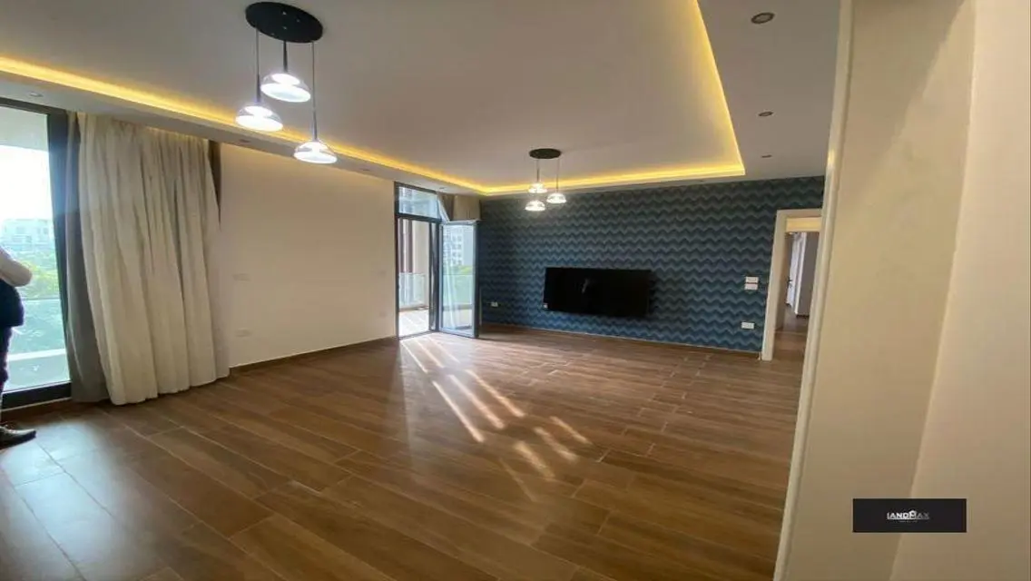 Luxury Apartment for Sale in Spectrum-LG-150-3-4