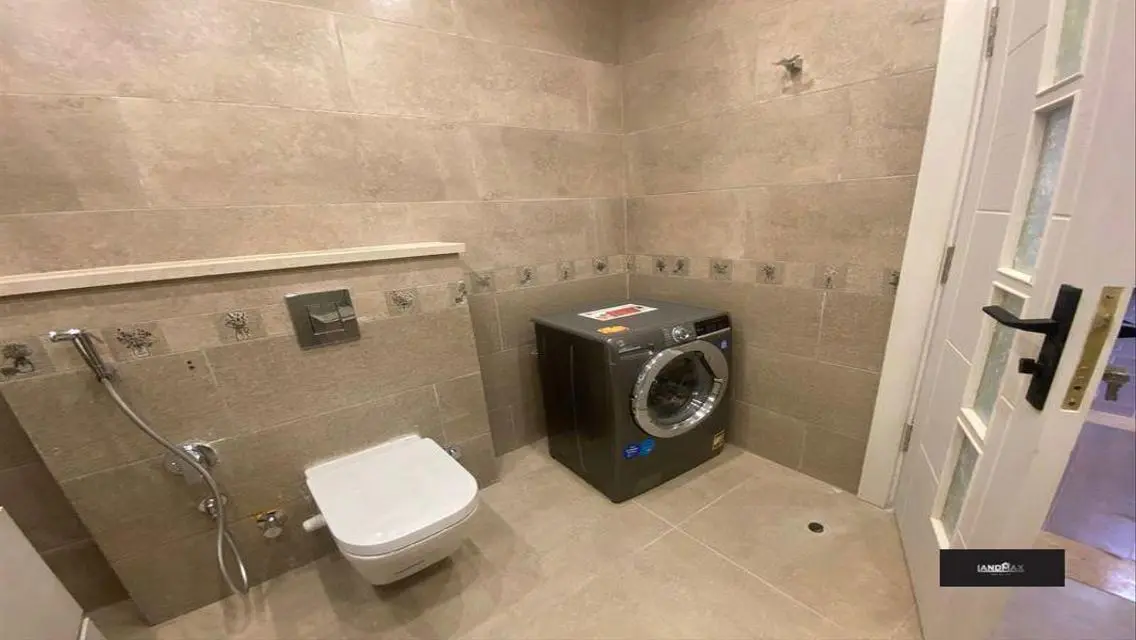 Luxury Apartment for Sale in Spectrum-LG-150-3-4