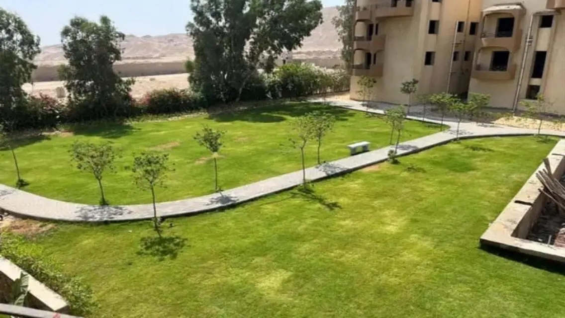 عرض شقة رائعة بمساحة 320 متر في منطقة مميزة