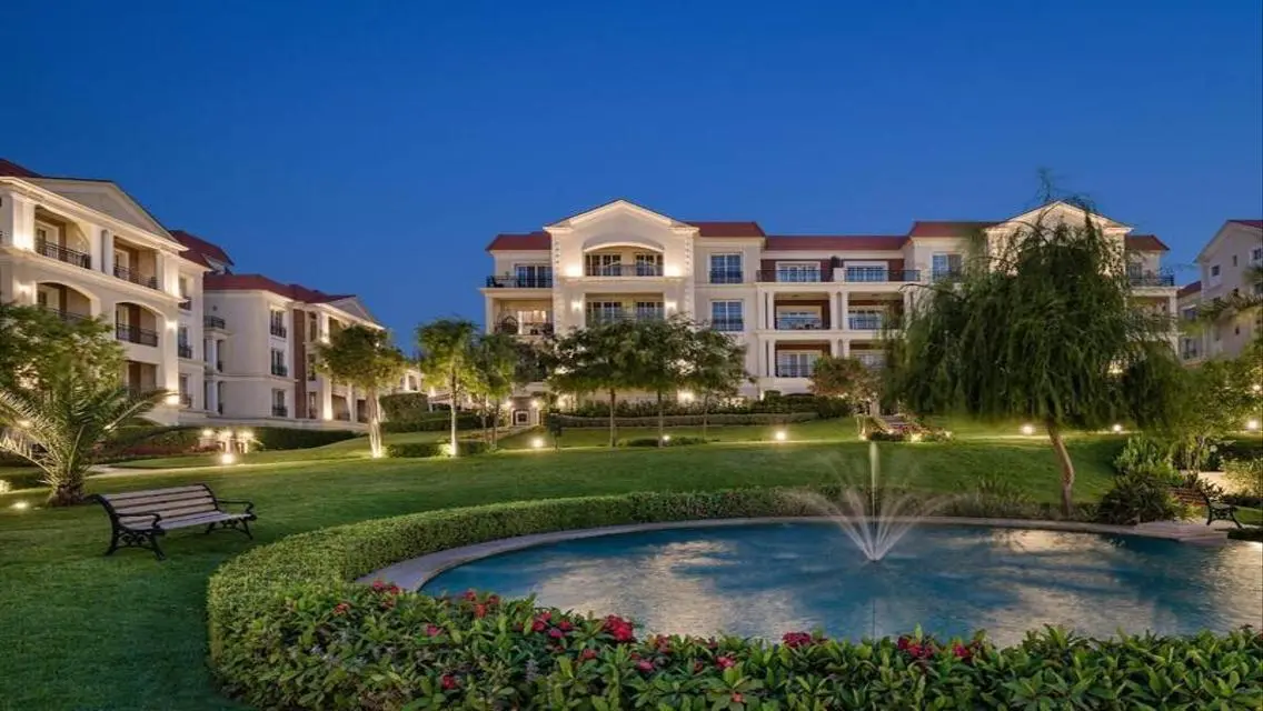 Luxury Apartment in Regents Square - New Cairo