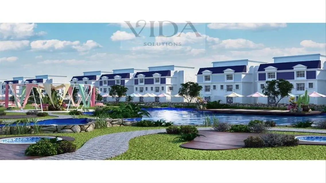 Luxurious Apartment with Balcony and Shared Pool