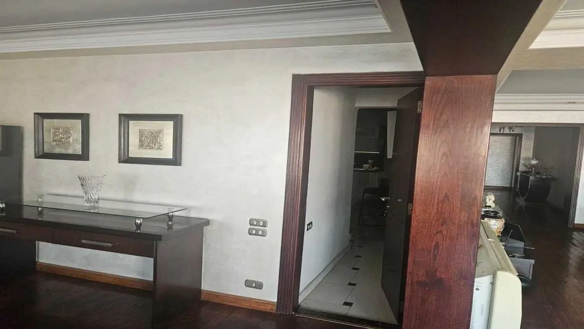 فيلا فاخرة مطلة على البحيرات