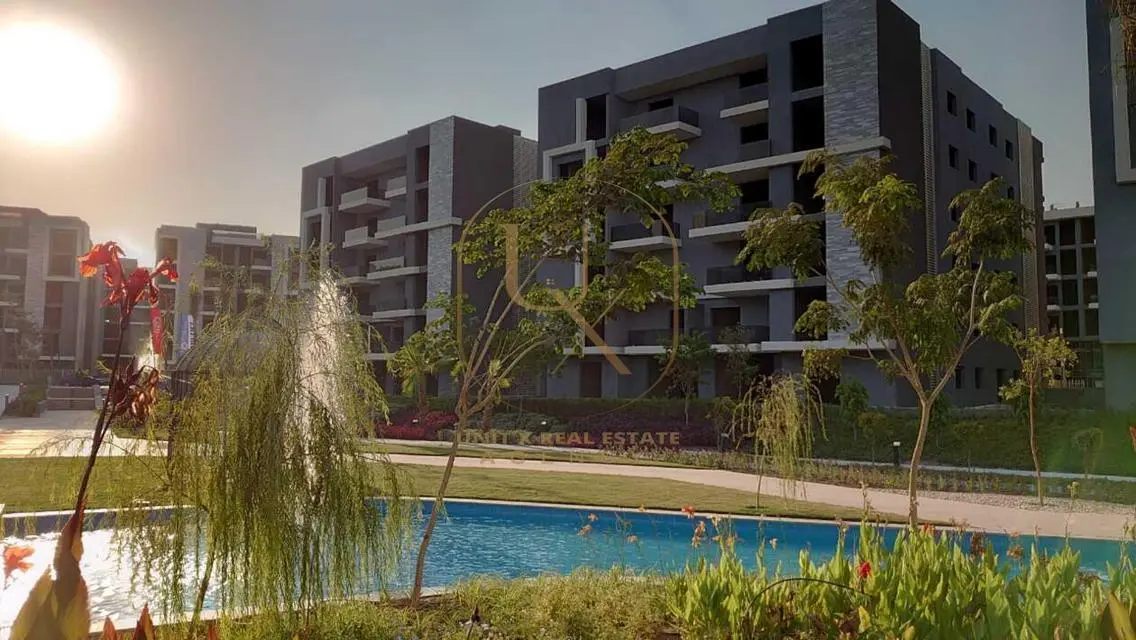 Luxury Villas for Sale with Pool and Private Garden