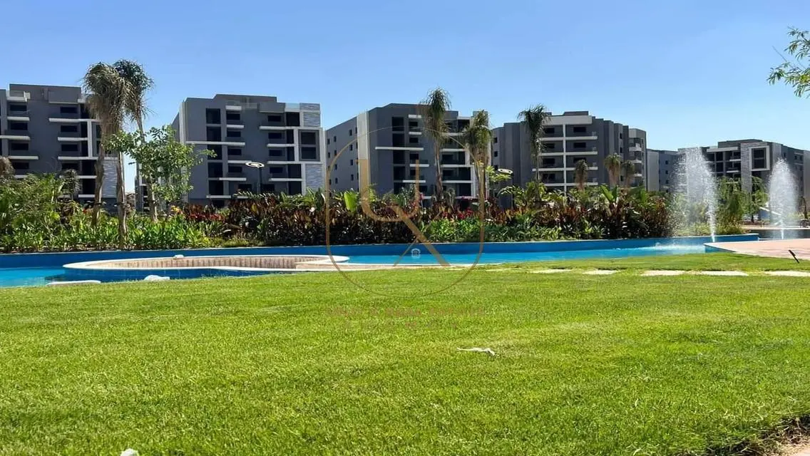 Luxury Villas for Sale with Pool and Private Garden