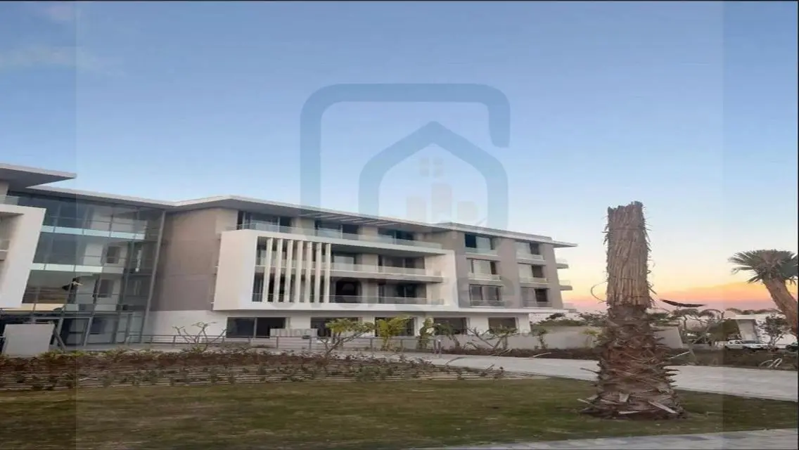 Luxury Villa for Sale - Stunning Views and Full Amenities